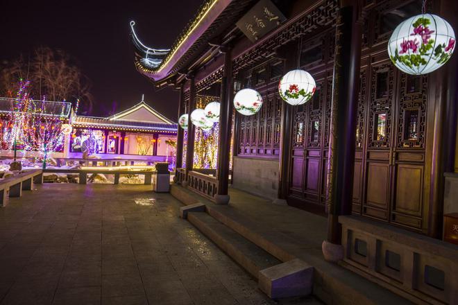扬州夜游景点推荐：灯火阑168体育 168体育官网珊处尽赏扬州夜色之美(图1)