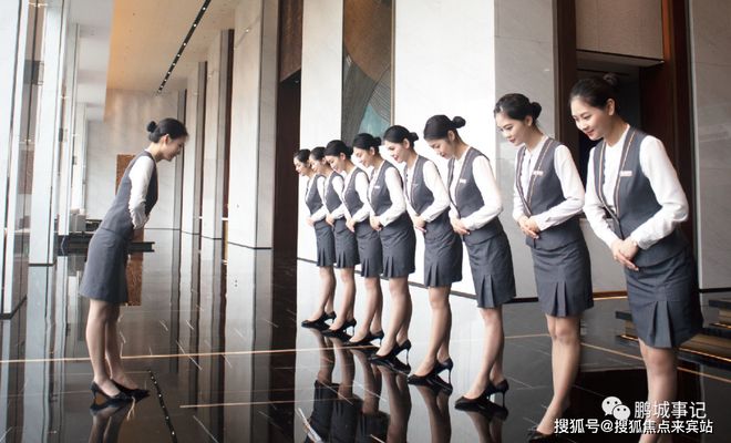 168体育 168体育官网2024年龙华鸿荣源尚云终于露出真面目了看完你还敢买吗？(图6)